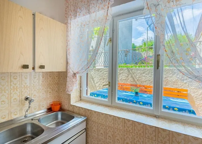 Apartment Mici 1 Cres