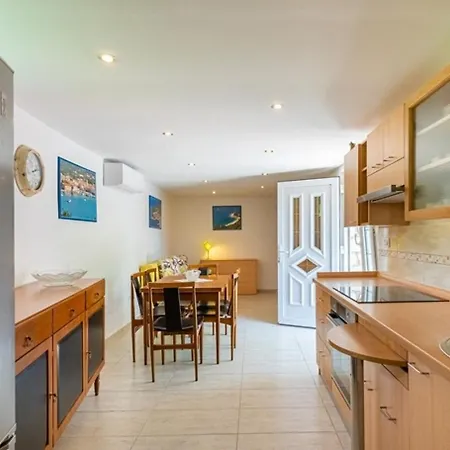 Appartement Mici 1 Cres